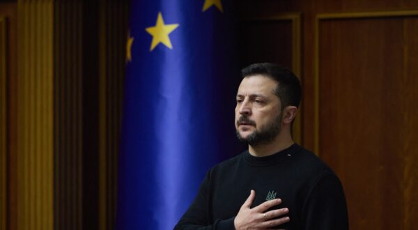 In this handout photograph taken and released by the Ukrainian Presidential Press Service on November 19, 2024, Ukraine's President Volodymyr Zelensky listens to Ukraine's national anthem prior to his address to members of the Ukrainian parliament in Kyiv.,Image: 936354419, License: Rights-managed, Restrictions: RESTRICTED TO EDITORIAL USE - MANDATORY CREDIT "AFP PHOTO / UKRAINIAN PRESIDENTIAL PRESS SERVICE" - NO MARKETING NO ADVERTISING CAMPAIGNS - DISTRIBUTED AS A SERVICE TO CLIENTS, ***
HANDOUT image or SOCIAL MEDIA IMAGE or FILMSTILL for EDITORIAL USE ONLY! * Please note: Fees charged by Profimedia are for the Profimedia's services only, and do not, nor are they intended to, convey to the user any ownership of Copyright or License in the material. Profimedia does not claim any ownership including but not limited to Copyright or License in the attached material. By publishing this material you (the user) expressly agree to indemnify and to hold Profimedia and its directors, shareholders and employees harmless from any loss, claims, damages, demands, expenses (including legal fees), or any causes of action or allegation against Profimedia arising out of or connected in any way with publication of the material. Profimedia does not claim any copyright or license in the attached materials. Any downloading fees charged by Profimedia are for Profimedia's services only. * Handling Fee Only 
***, Model Release: no, Credit line: Handout / AFP / Profimedia