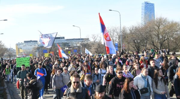 30, January, 2025, Belgrade - Students who are walking to Novi Sad have gathered in front of the Faculty of Dramatic Arts to participate in the bridge blocking action called "Enough Silence, 1.2. on Three Bridges" together with their Novi Sad colleagues. Photo: R.Z./ATAImages

30, januar, 2025, Beograd - Ispred Fakulteta dramskih umetnosti okupili su se studenti koji krecu peske za Novi Sad kako bi zajedno sa novosadskim kolegama ucestvovali u akciji blokiranja mostova pod nazivom "Cutanja je dosta, 1.2. na tri mosta". Photo: R.Z./ATAImages,Image: 958957915, License: Rights-managed, Restrictions: , Model Release: no, Credit line: R.Z. / ATA Images / Profimedia