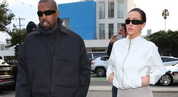 Los Angeles, CA  - *PREMIUM-EXCLUSIVE*  - Kanye West and Bianca Censori were spotted arriving at a recording studio following controversy at the Grammy Awards.

*UK Clients - Pictures Containing Children
Please Pixelate Face Prior To Publication*,Image: 960219524, License: Rights-managed, Restrictions: , Model Release: no, Pictured: Kanye West, Bianca Censori, Credit line: The Hollywood JR / BACKGRID / Backgrid USA / Profimedia