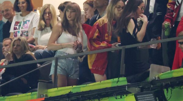 Feb 9, 2025; New Orleans, LA, USA;  Recording artist Taylor Swift attends Super Bowl LIX between the Philadelphia Eagles and the Kansas City Chiefs at Ceasars Superdome.,Image: 961707155, License: Rights-managed, Restrictions: *** Worldwide Rights Except Baltics, China, Denmark, Finland, Germany, Hong Kong, Japan, Macau, Norway, Poland, South Korea, Sweden, and Taiwan *** No sales outside your territory. No 3rd parties. No redistribution ***, Model Release: no, Credit line: Imagn Images / ddp USA / Profimedia
