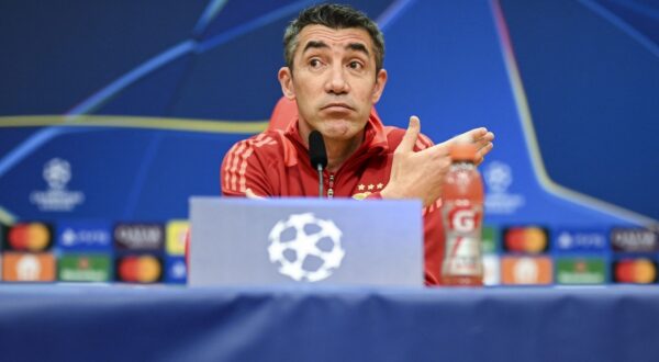 Benfica's coach Bruno Lage gives a press conference at Benfica Campus training ground in Seixal, outskirts of Lisbon, on February 17, 2025 on the eve of their UEFA Champions League football match against AS Monaco FC.,Image: 965215943, License: Rights-managed, Restrictions: , Model Release: no, Credit line: PATRICIA DE MELO MOREIRA / AFP / Profimedia