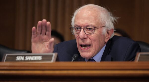 WASHINGTON, DC - FEBRUARY 19: Senate Health, Education, Labor and Pensions Committee Ranking Member U.S. Sen. Bernie Sanders (I-VT) delivers remarks during the confirmation hearing for Lori Chavez-DeRemer, President Donald Trump’s pick to lead the Labor Department, in the Dirksen Senate Office Building on Capitol Hill on February 19, 2025 in Washington, DC. A former Republican member of Congress from Oregon, Chavez-DeRemer was questioned about her co-sponsorship for the pro-union Protecting the Right to Organize Act, which may earn her bipartisan support.   Chip Somodevilla,Image: 966097010, License: Rights-managed, Restrictions: , Model Release: no, Credit line: CHIP SOMODEVILLA / Getty images / Profimedia