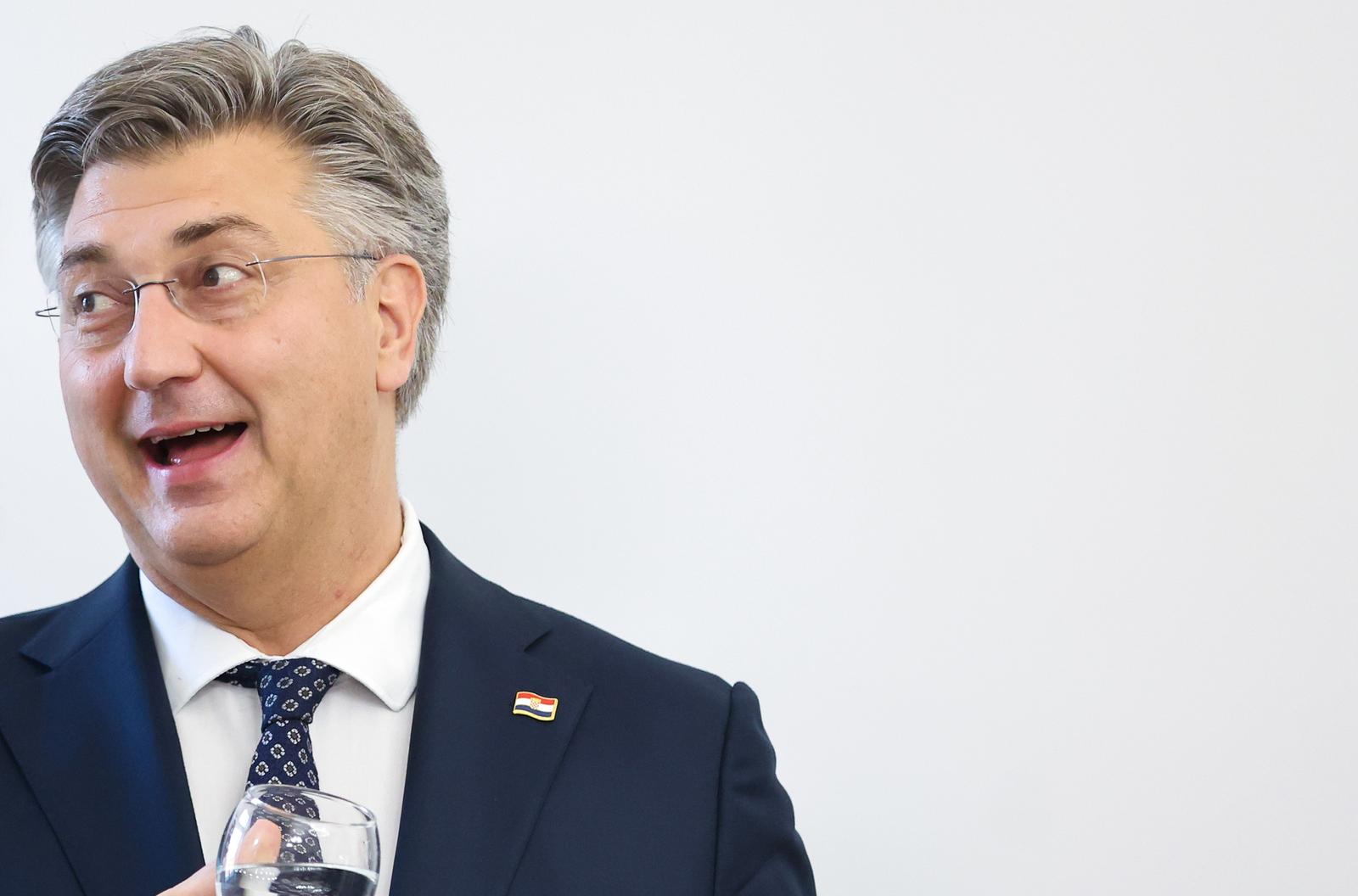 21.10.2024., Zagreb - Opaticka 8. Predsjednik Vlade Andrej Plenkovic sudjelovao je na svecanosti otvorenja obnovljene Palace Buzan-zgrade Ureda za opce poslove Hrvatskoga sabora i Vlade Republike Hrvatske. Uz predsjednika Vlade bili su i potpredsjednik Vlade i ministar prostornoga uredjenja, graditeljstva i drzavne imovine Branko Bacic i ministrica kulture i medija Nina Obuljen Korzinek.  Photo: Sanjin Strukic/PIXSELL