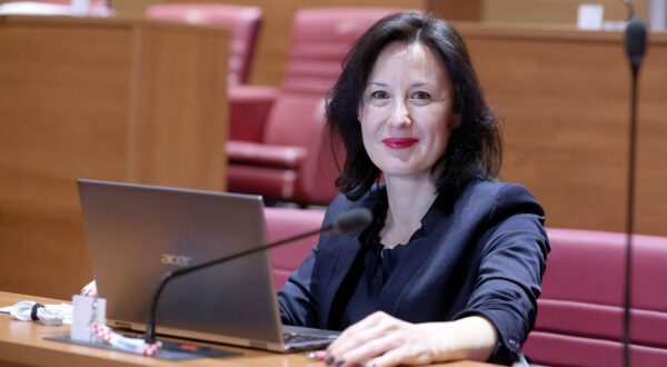 21.03.2025., Zagreb - U nastavku 5. sjednice Sabor raspravlja o Konacnom prijedlogu o provedbi Uredbe (EU) 2022/2065 Europskog parlamenta i Vijeca od 19. listopada 2022. o jedinstvenom trzistu digitalnih usluga i izmjeni Direktive 2000/31/EZ  Photo: Patrik Macek/PIXSELL