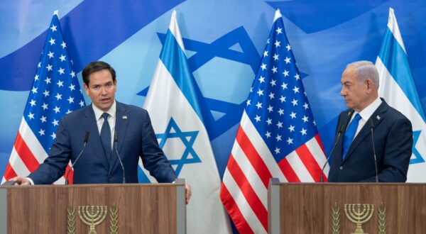 epa11900524 US Secretary of State Marco Rubio (L) and Israeli Prime Minister Benjamin Netanyahu (R) address a joint press conference following their meeting at the prime minister's office in Jerusalem, 16 February 2025.  EPA/OHAD ZWIGENBERG / POOL