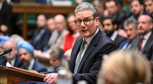 epa11923968 A handout photograph released by the UK Parliament shows British Prime Minister Sir Keir Starmer delivering a statement on 'defence and security' at the House of Commons in London, Britain, 25 February 2025.  EPA/HOUSE OF COMMONS HANDOUT -- MANDATORY CREDIT: HOUSE OF COMMONS -- HANDOUT EDITORIAL USE ONLY/NO SALES