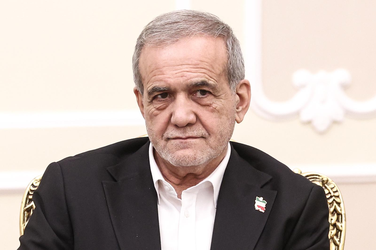 IRAN, TEHRAN - FEBRUARY 18, 2025: Iran's President Masoud Pezeshkian during a meeting with Russia's Deputy Prime Minister Alexei Overchuk.  Valery Sharifulin/TASS/Sipa USA Photo: Tass/SIPA USA