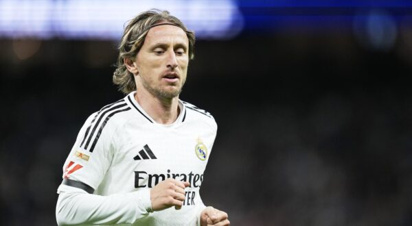 Luka Modric (Real Madrid CF) looks on during the LaLiga match between Real Madrid and CD Leganés at Santiago Bernabéu on March 29, 2025 in Madrid, Spain.   (Photo by Manu Reino/DeFodi Images)  Photo: Manu Reino/DeFodi Images/DEFODI