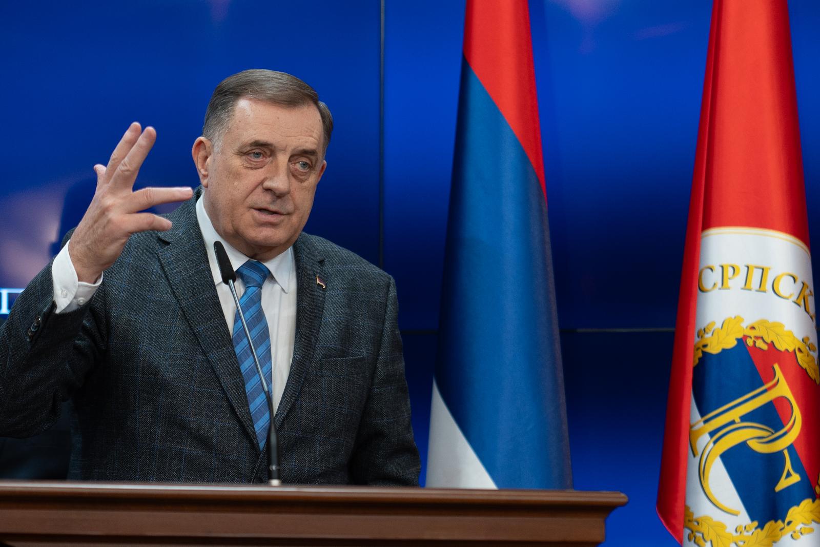 01.03.2025., Palata Republike, Banja Luka (BiH) - Predsjednik RS Milorad Dodik odrzao pres konferenciju za medije sa predsjednikom Skupstine Crne Gore Andrijom Mandicem, poslanikom Milan Knezevicem, predsjednikom Demokratske narodne partije, i predsjednikom Narodne skupstine RS Nenadom Stevnadicem. 
Photo: Dejan Rakita/Pixsell Photo: Dejan Rakita/PIXSELL/PIXSELL