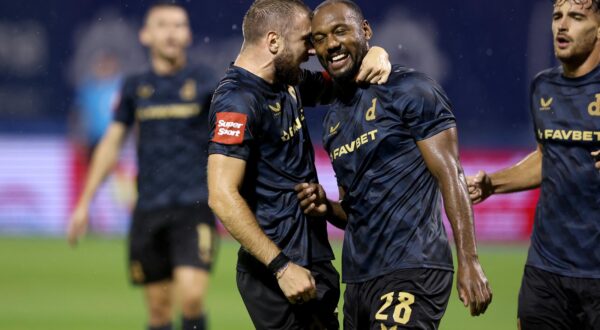 02.08.2024., stadion Maksimir, Zagreb - SuperSport HNL, 01. kolo, GNK Dinamo - NK Istra 1961. Slavlje nogometasa Dinama nakon pogotka Kevina Theophilea-Catherina za vodstvo 2:0. Stjepan Ristovski, Kevin Theophile-Catherine Photo: Goran Stanzl/PIXSELL