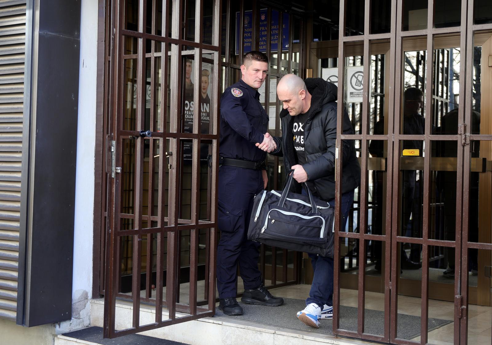03.03.2025., Osijek - Josip Dabro izasao je iz istraznog pritvora. Photo: Borna Jaksic/PIXSELL