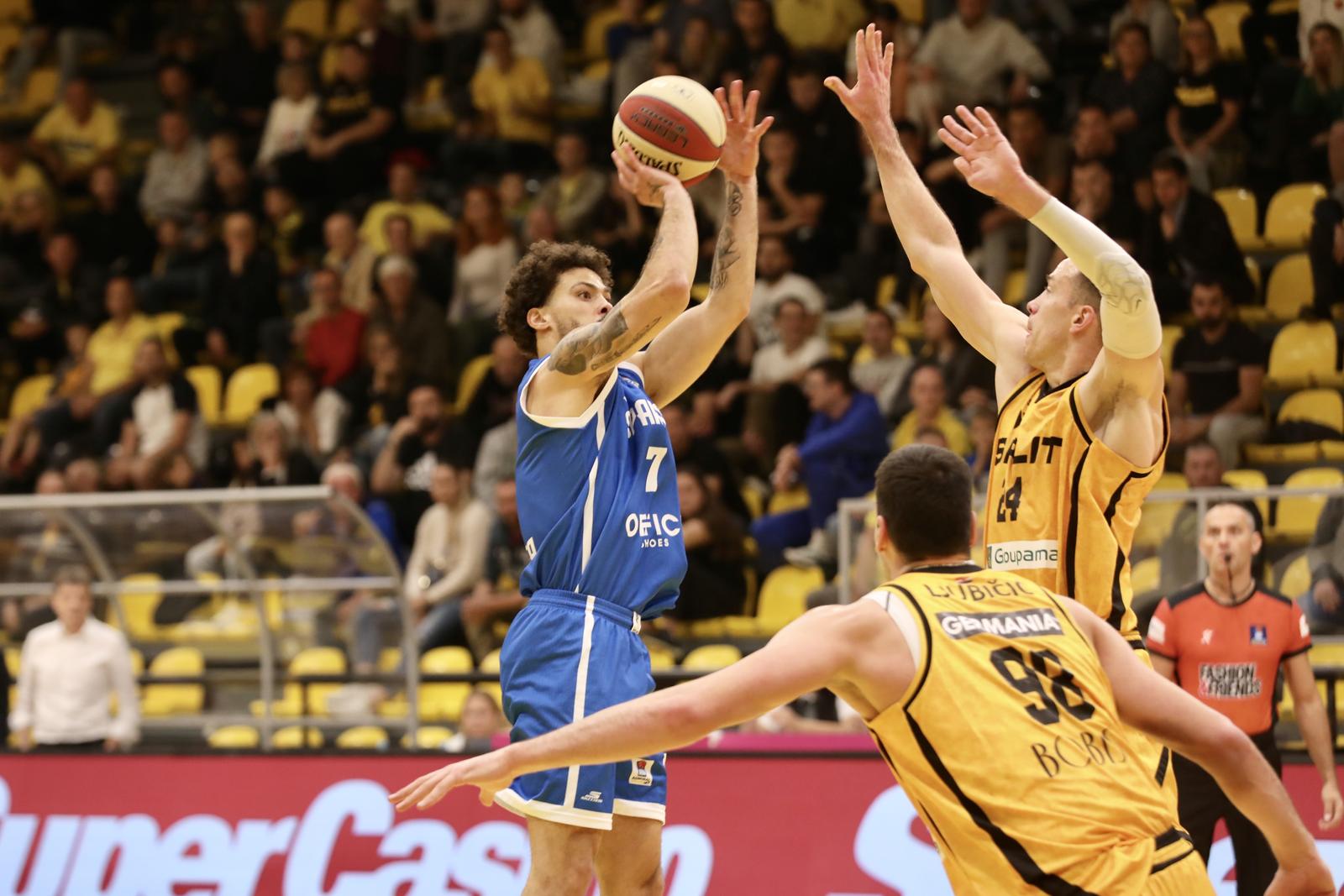 04.11.2924., Split - AdmiralBet ABA liga, 7. kolo, KK Split - KK Spartak Office Shoes. Devon Daniels Photo: Ivo Cagalj/PIXSELL