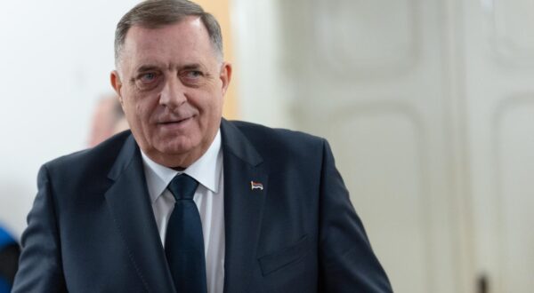 06.02.2025., Banja Luka, Bosna i Hercegovina - Svecana akademija povodom 50 godina rada Ekonomskog fakulteta Sveucilista u Banja Luci. predsjednik Republike Srpske Milorad Dodik Photo: Dejan Rakita/PIXSELL