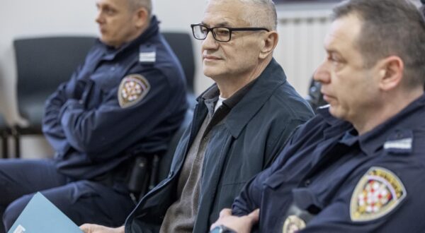 08.01.2024., Osijek - Pocetak sudjenja na Zupanijskom sudu Zeljku Travici, osumnjiceniku za ratni zlocin pocinjen nad Hrvatima 1991. godine u Cericu i Mirkovcima kod Vinkovaca. Na fotografiji Zeljko Travica Photo: Davor Javorovic/PIXSELL