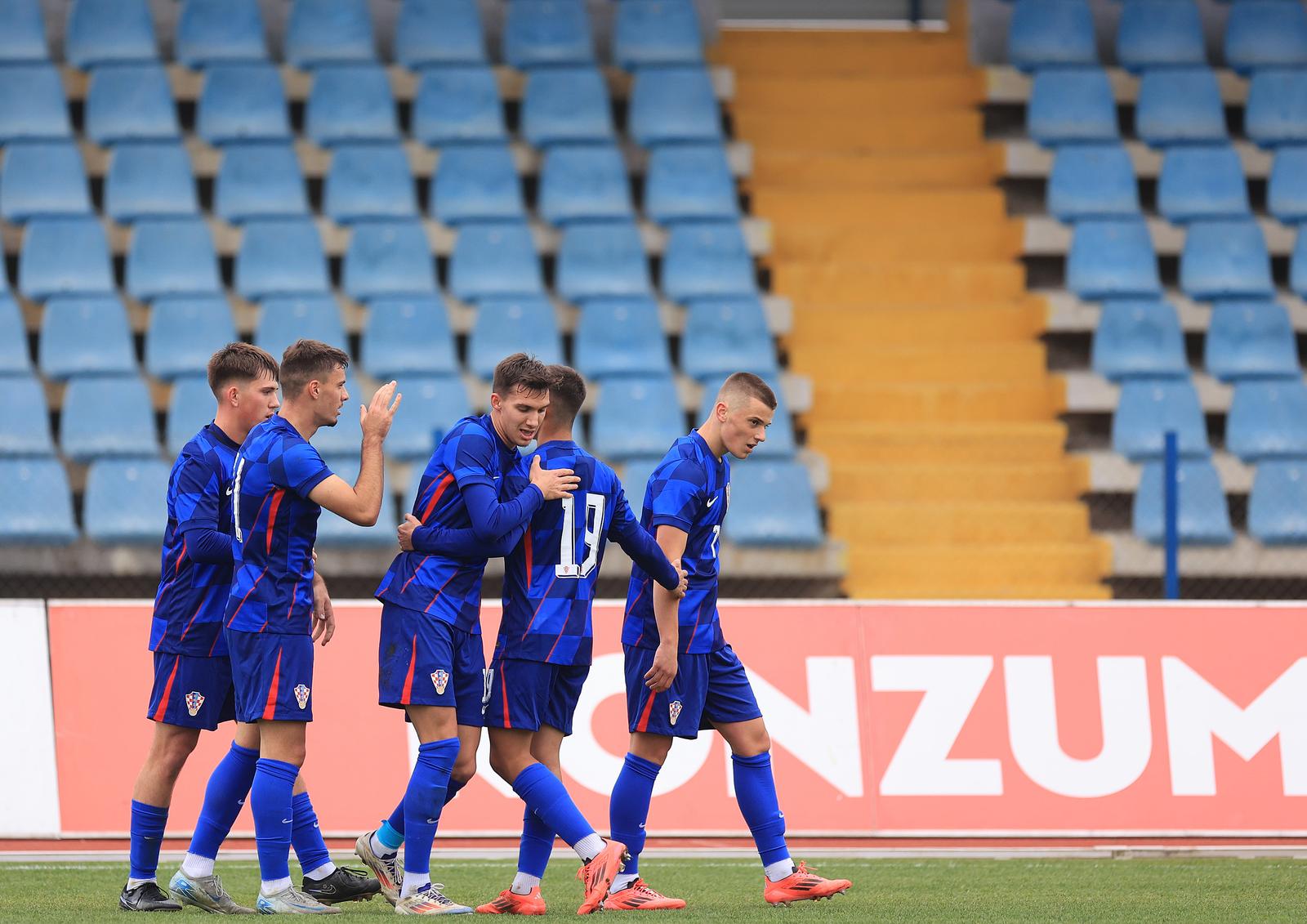 13.11.2024., stadion Branko Cavlovic Cavlek, Karlovac - Kvalifikacijski turnir U19 reprezentacija Hrvatske i Armenije u okviru prvog kvalifikacijskog kola za odlazak na Europsko prvenstvo u Rumunjskoj iduce godine. Photo: Marko Prpic/PIXSELL