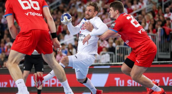 16.03.2025., Arena Zagreb, Zagreb - Kvalifikacije za EHF EUR0 2026, skupina 5, 4. kolo, Hrvatska - Ceska. Luka Cindric. Photo: Igor Kralj/PIXSELL