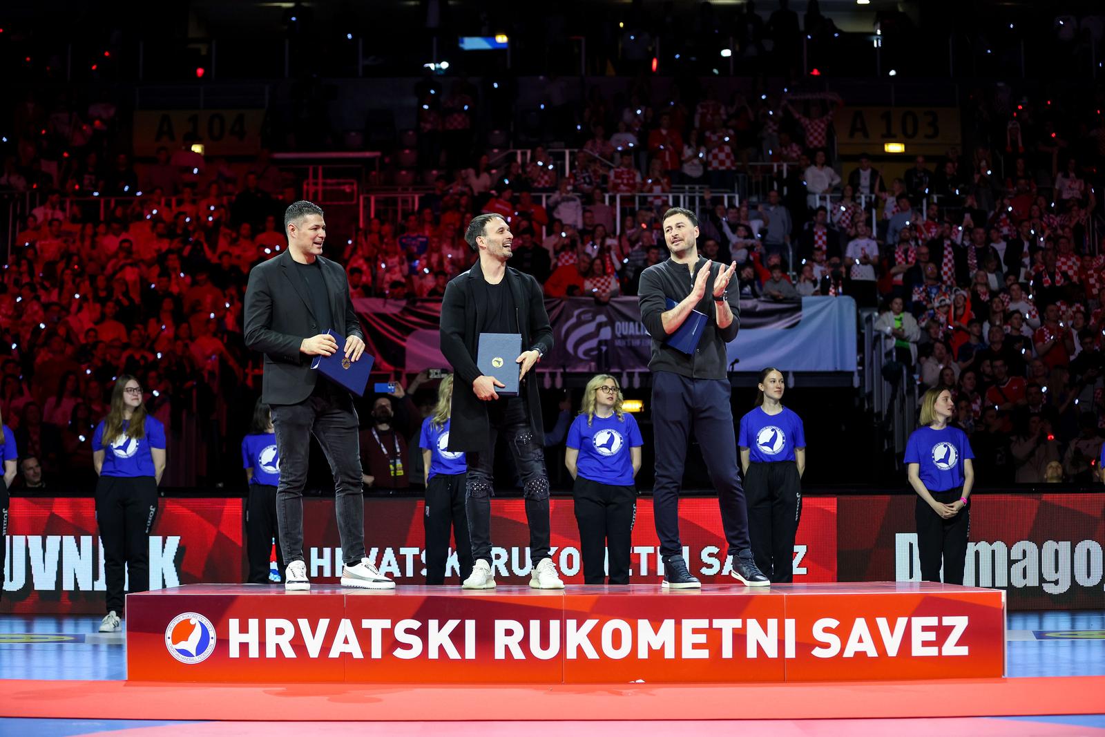 16.03.2025., Arena Zagreb, Zagreb - Kvalifikacije za EHF EUR0 2026, skupina 5, 4. kolo, Hrvatska - Ceska. Svecani oprostaj kapetana Domagoja Duvnjaka, Igora Karacica i Ivana Pesica nakon osvojene srebrne medalje na Svjetskom prvenstvu nakon cega su zavrsili karijeru u reprezentaciji.

 Photo: Igor Kralj/PIXSELL