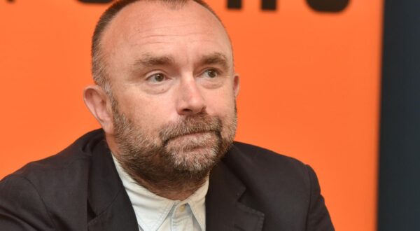 17.5.2022., Zagreb - U Hrvatskom novinarskom drustvu odrzana je Konferencija za medije "Gongovih 6 izbornih jedinica za ustavne izbore", na kojoj je Gong predstavoi svoje rjesenje, prema kojemu, sljedeci parlamentarni izbori ne bi bili neustavni. Na konferenciji za medije su sudjelovali Goran Cular, profesor na Fakultetu politickih znanosti (FPZ) i autor Gongove analize ‘Hoce li i sljedeci parlamentarni izbori u Hrvatskoj biti neustavni?’; Berto Salaj, predsjednik vijeca Gonga i profesor na FPZ-u i Oriana Ivkovc Novokmet, izvrsna direktorica Gonga. Photo: Davorin Visnjic/PIXSELL