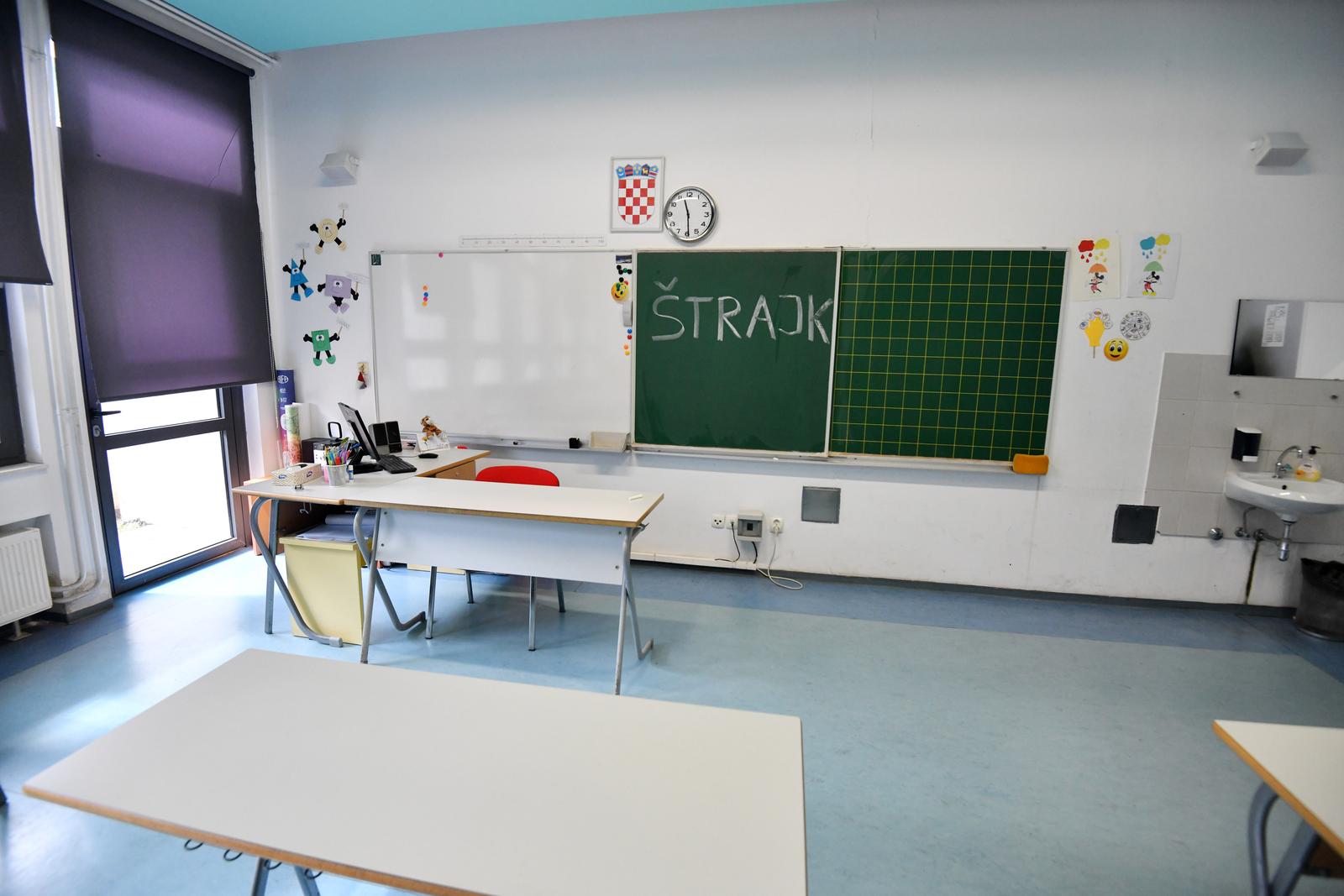 19.03.2025., Sibenik - Dio sinidikata zapoceo jednodnevni strajk u osnovnim i srednjim skolama te fakultetima. Photo: Hrvoje Jelavic/PIXSELL