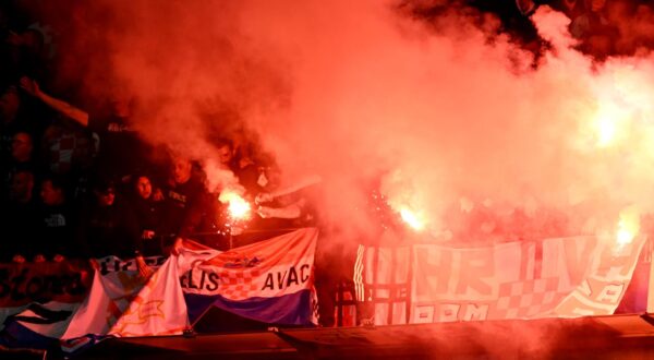23.03.2025., Pariz, Francuska - UEFA Liga nacija, cetvrtfinale, druga utakmica, Francuska - Hrvatska. Navijaci na tribinama.  Photo: Icon Sport/PIXSELL