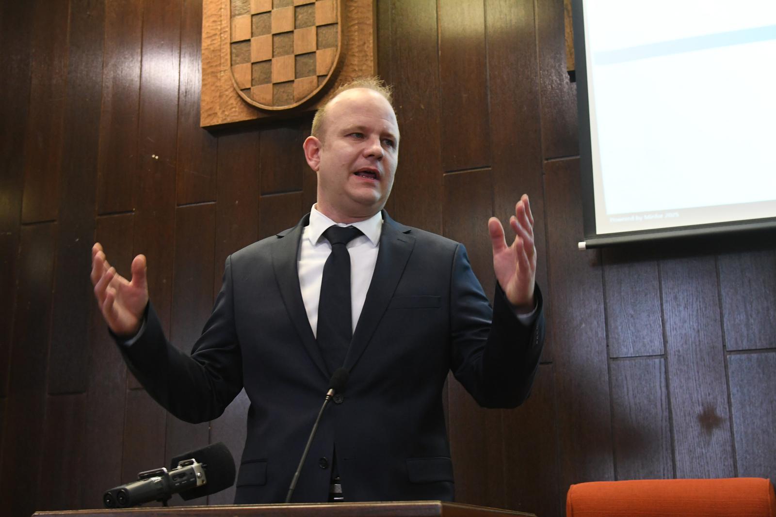 25.02.2025., Koprivnica -Odrzana 23. sjednica Gradskog vijeca Grada Koprivnice. Sve odluke donesene su jednoglasno, medju ostalim i odluka o donosenju Generalnog urbanistickog plana, te Izmjena i dopuna Proracuna Grada Koprivnice. Na sva aktualna pitanja vijecnika odgovarao je gradonacelnik Misel Jaksic. Photo: Damir Spehar/PIXSELL