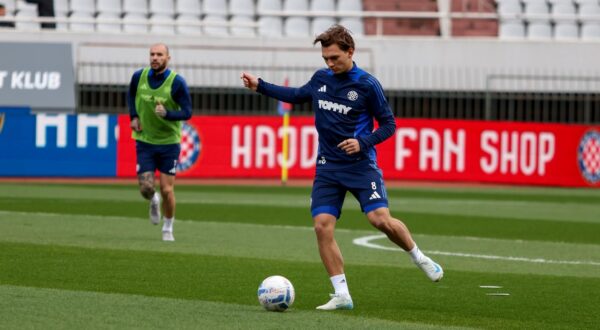 26.02.2025., Split - Stadion Poljud - SuperSport Hrvatski nogometni kup, cetvrtfinale, HNK Hajduk - HNK Rijeka. Zagrijavanje uoci pocetka utakmice Photo: Sime Zelic/PIXSELL