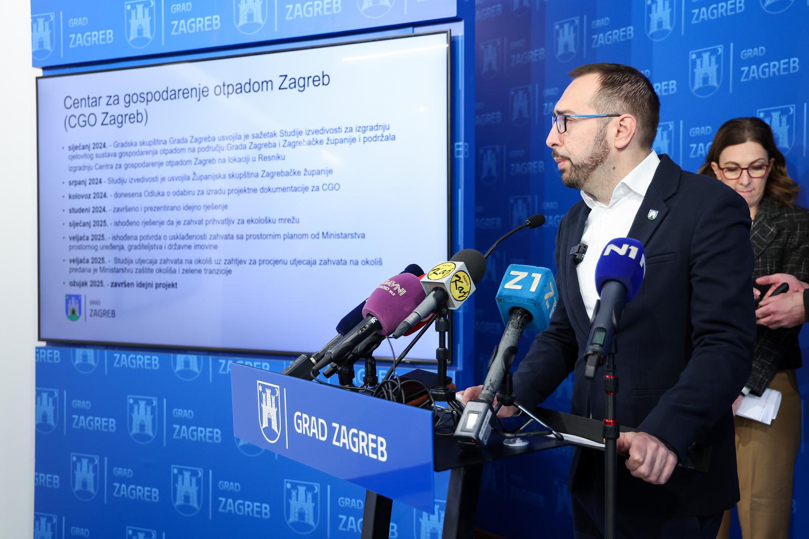 26.03.2025., Zagreb - Zagrebacki gradonacelnik Tomislav Tomasevic odrzao je konferenciju za medije na kojoj predstavlja idejni projekt Centra za gospodarenje otpadom - CGO. Photo: Matija Habljak/PIXSELL