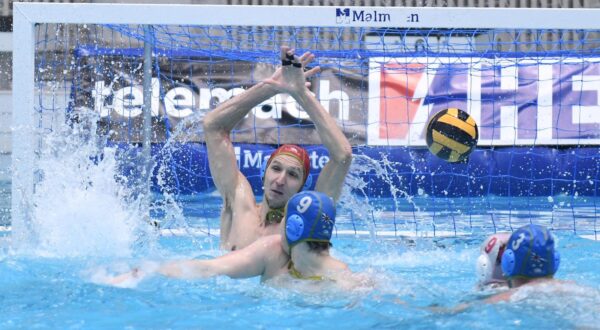 27.11.2024., Sportski park Mladost, Zagreb - Finale Kupa Hrvatske u vaterpolu za muske, VK Jug Adriatic osiguranje - VK Jadran Split. Marko Bijac. Photo: Josip Mikacic/PIXSELL