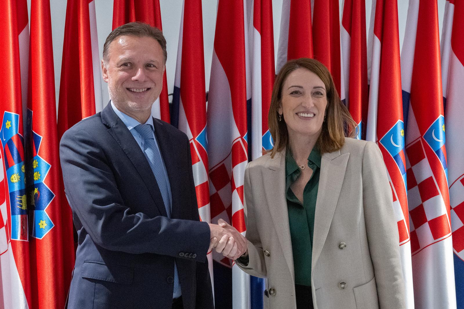 28.03.2025., Zagreb, Hrvatski sabor - Predsjednik Hrvatskog sabora Gordan Jandrokovic primio je predsjednicu Europskog parlamenta Robertu Metsolu. Roberta Metsola, Gordan Jandrokovic.
 Photo: Davor Puklavec/PIXSELL