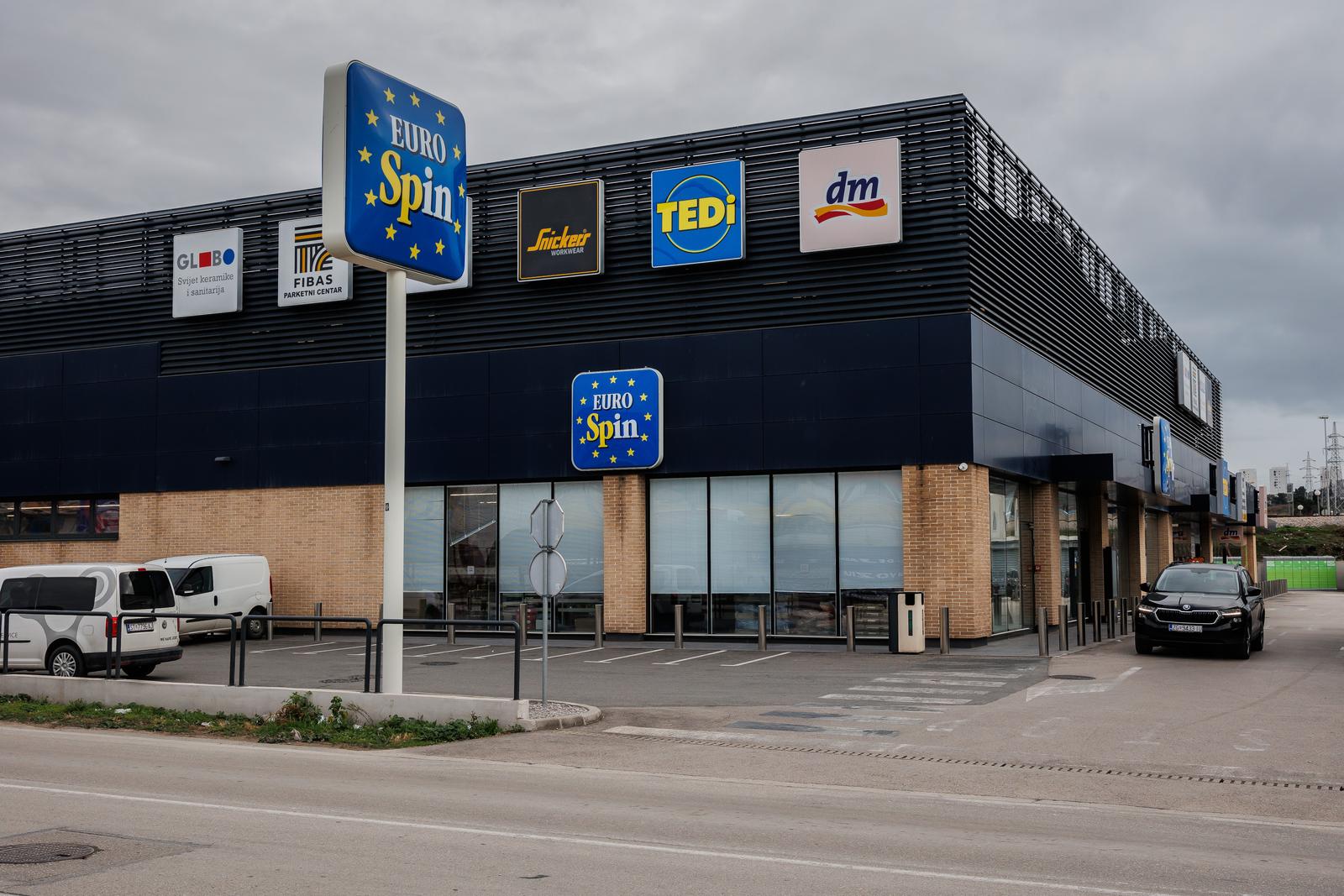 30.01.2025., Split - Gradjani ovaj put nisu ozbiljno svatili poziv na Bojkot Eurospinovih trgovina.
Na fotografiji: Eurospin ducan na Dujmovaci. Photo: Zvonimir Barisin/PIXSELL