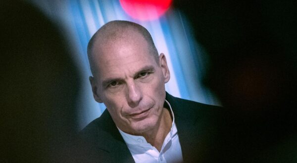 25 November 2018, Berlin: Former Greek Finance Minister Janis Varoufakis speaks to journalists at a meeting of the Democracy in Europe party. The party elected its candidates for the next European elections in Berlin. Varoufakis is the top candidate. Photo: Paul Zinken/dpa /DPA/PIXSELL