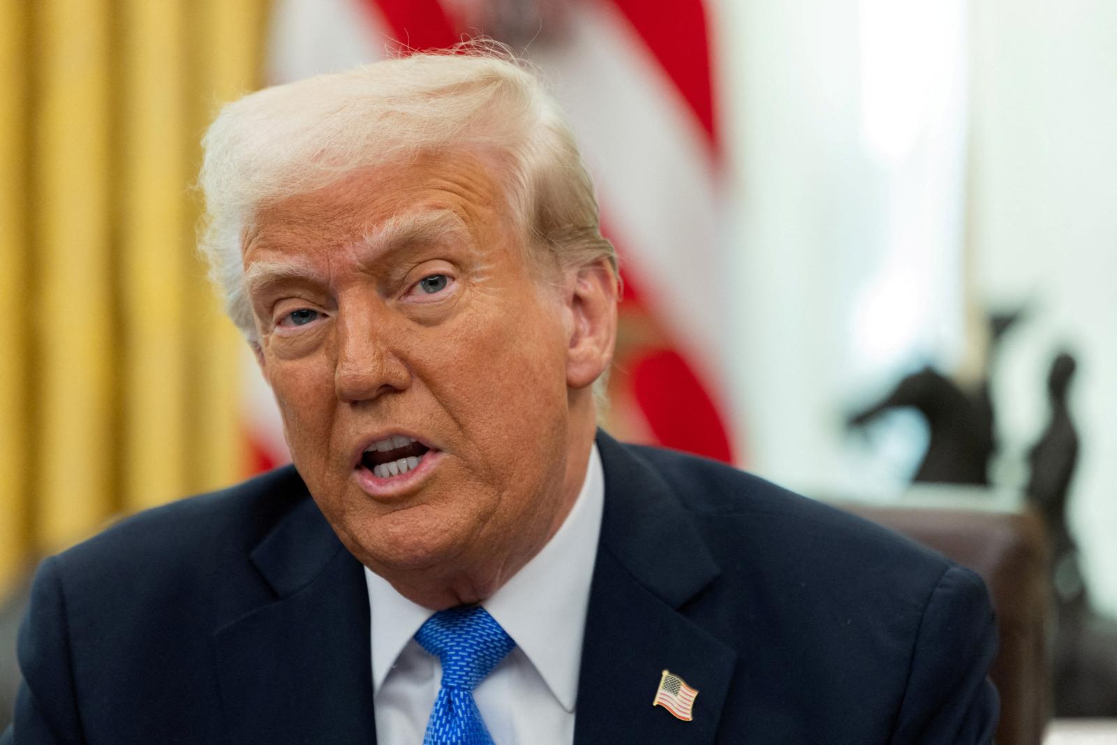 FILE PHOTO: President Donald Trump delivers remarks, in the Oval Office at the White House, in Washington, D.C., U.S., March 21, 2025. REUTERS/Carlos Barria/File Photo Photo: CARLOS BARRIA/REUTERS