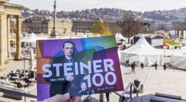 RECORD DATE NOT STATED Rudolf Steiners Todesjahr jährt sich zum 100. Mal. Aus diesem Grund erinnern die Anhänger seiner Philosophie an den Pädagogen. Informationsveranstaltungen und ein Kulturprogramm informieren über den Begründer der Anthroposophie. Das Motto lautet Vielfalt lieben. // 28.03.2025: Stuttgart, Baden-Württemberg, Deutschland *** It is the 100th anniversary of Rudolf Steiners death On this occasion, followers of his philosophy commemorate the educator Information events and a cultural program provide information about the founder of anthroposophy The motto is Diversity love 28 03 2025 Stuttgart, Baden Württemberg, Germany Photo: IMAGO/IMAGOSTOCK&PEOPLE