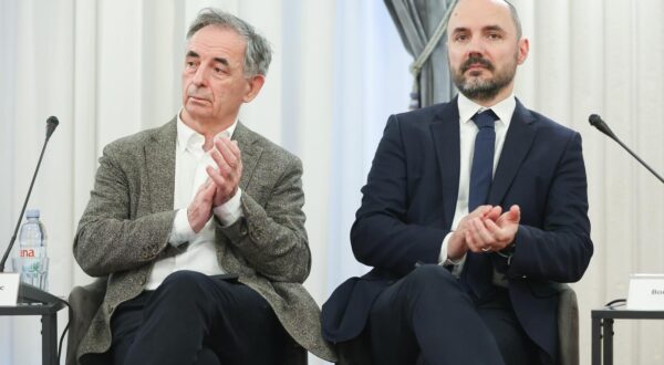 21.03.2025., Zagreb - U Hrvatskog novinarskom domu odrzana je konferencija o nacionalnim sustavima zastite hrvatske nacionalne manjine u Republici Srbiji i srpske nacionalne manjine u Republici Hrvatskoj. Milorad Pupovac i Boris Milosevic Photo: Sanjin Strukic/PIXSELL