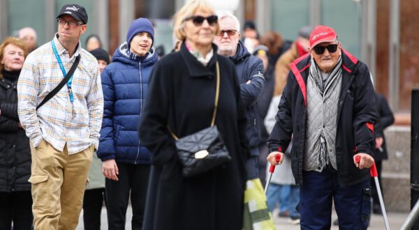 01.03.2025., Zagreb, Prosvjed umirovljenika protiv siromastva, korupcije i kriminala odrzan je na sredisnjem Trgu bana Josipa Jelacica u Zagrebu Photo: EmicaElvedji/PIXSELL