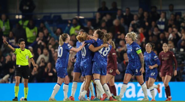 London England, March 27th 2025: Chelsea players celebrate a goal scored by Nathalie Bjorn of Chelsea during the UEFA Women s Champions League match between Chelsea and Manchester City at Stamford Bridge in London, England (Alexander Canillas SPP) Copyright: xAlexanderxCanillas spp-en-AlCa-9U2A4746