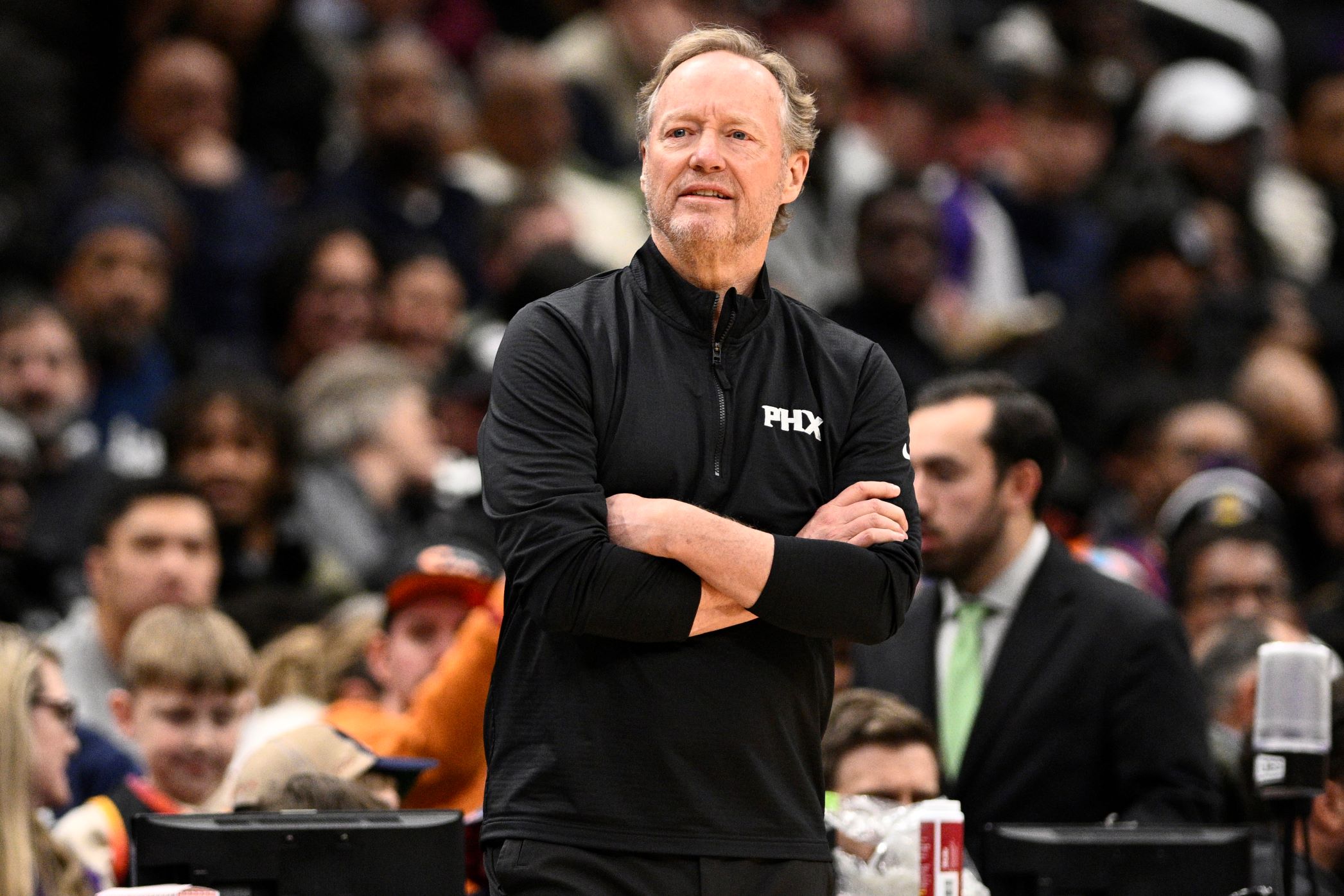 Phoenix Suns head coach Mike Budenholzer in action during the second half of an NBA basketball game against the Washington Wizards, Thursday, Jan. 16, 2025, in Washington. (AP Photo/Nick Wass) Suns Wizards Basketball