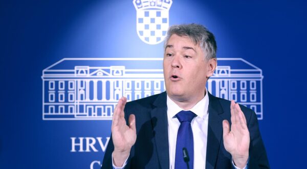 03.04.2025., Zagreb - Na konferenciji za medije odrzanoj u Saboru o uvodjenju carina govorio je Boris Lalovac. Photo: Patrik Macek/PIXSELL