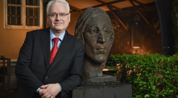 15.04.2023., Zagreb - Ivo Josipovic, profesor kaznenopravnih znanosti, skladatelj i bivsi Predsjednik RH. 

Photo Sasa ZinajaNFoto