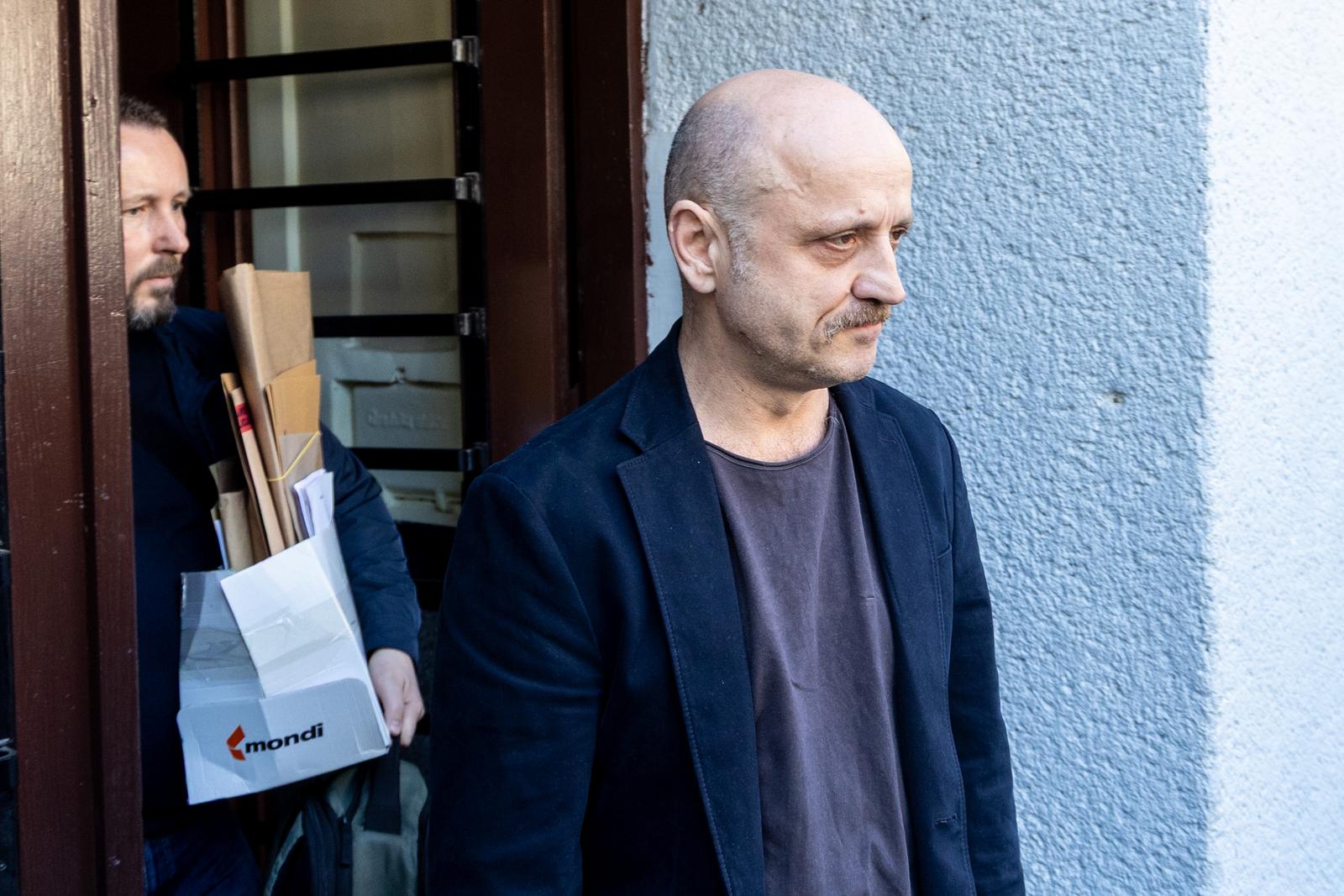 11.04.2025.,  Zagreb - Policija odvela Milu Kekina, on poručio da ga se koristi za napad na zagrebačku vlast Photo: Igor Kralj/PIXSELL