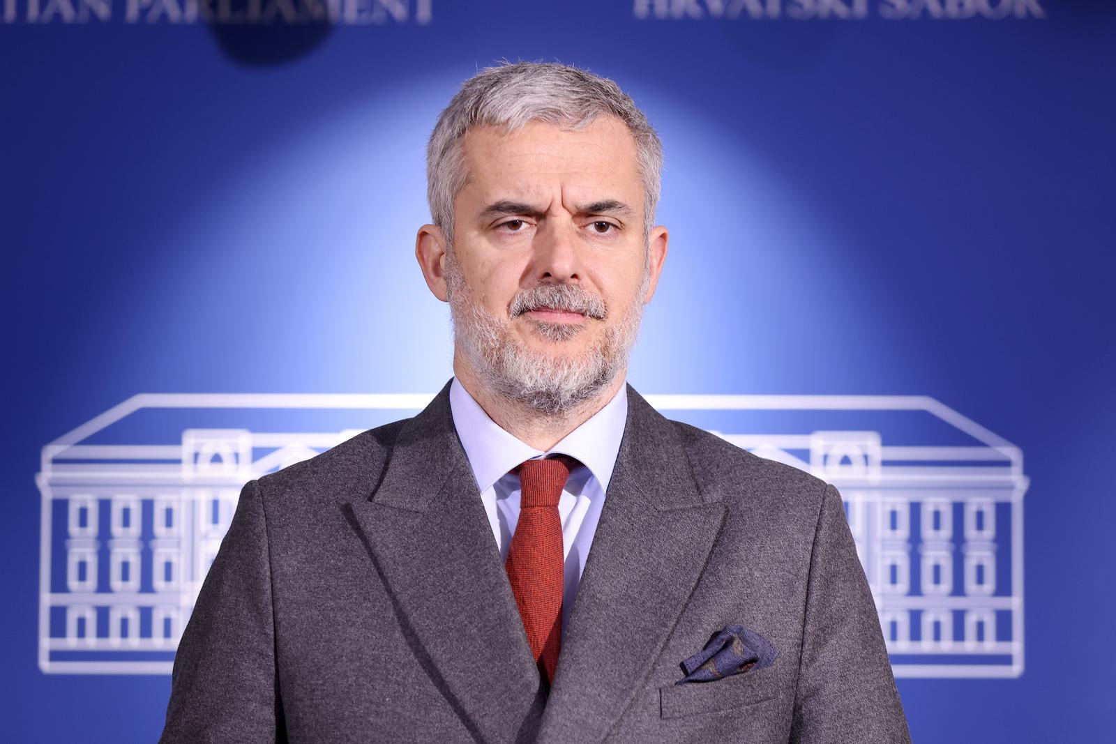 22.01.2025., Zagreb - Na konferenciji za medije odrzanoj u Saboru o slucaju Dabro govorio je Nino Raspudic. Photo: Patrik Macek/PIXSELL
