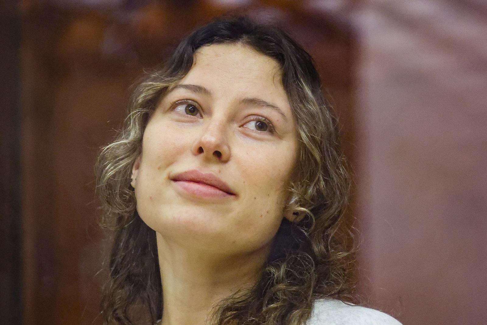 RUSSIA, YEKATERINBURG - AUGUST 15, 2024: Russian-US citizen Ksenia Karelina attends a hearing into her treason case at the Sverdlovsk Regional Court. Donat Sorokin/TASS/Sipa USA Photo: Tass/SIPA USA