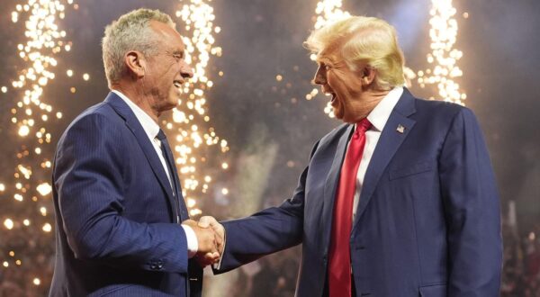Republican presidential candidate Donald Trump introduces Robert F. Kennedy Jr. at a reelection campaign rally in Glendale, Arizona, on Aug. 23, 2024. (Photo by Rob Schumacher/The Arizona Republic / USA TODAY NETWORK via Imagn Images/Sipa USA) Photo: USA TODAY/SIPA USA