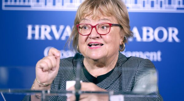 Anka Mrak Taritaš