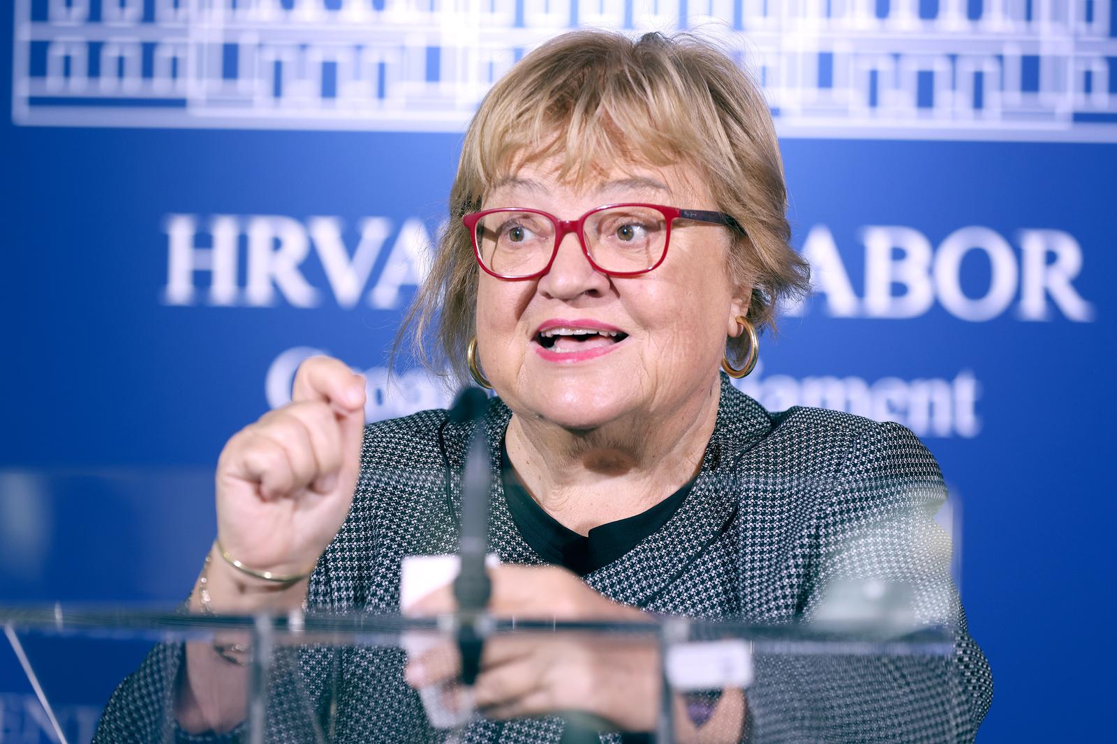 Anka Mrak Taritaš