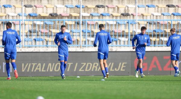 02.11.2024., stadion u Kranjcevicevoj ulici, Zagreb - SuperSport HNL, 12. kolo, NK Lokomotiva - NK Slaven Belupo. Zagrijavanje prije utakmice. Photo: Sanjin Strukic/PIXSELL