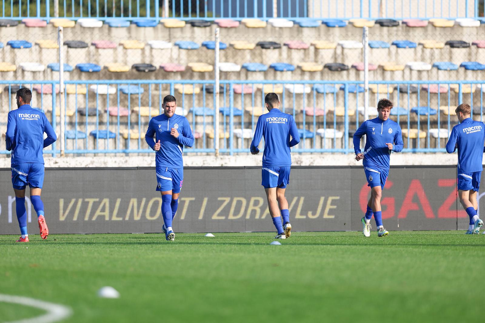 02.11.2024., stadion u Kranjcevicevoj ulici, Zagreb - SuperSport HNL, 12. kolo, NK Lokomotiva - NK Slaven Belupo. Zagrijavanje prije utakmice. Photo: Sanjin Strukic/PIXSELL