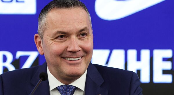 03.02.2025., Hotel Westin, Zagreb - Izborna sjednica Skupstine Hrvatskog nogometnog saveza odrzana je u hotelu Westin. Nakon zavrsetka sjednice, odzana je konferencija za medije s predsjednikom Hrvatskog nogometnog saveza Marijanom Kusticem. Photo: Goran Stanzl/PIXSELL