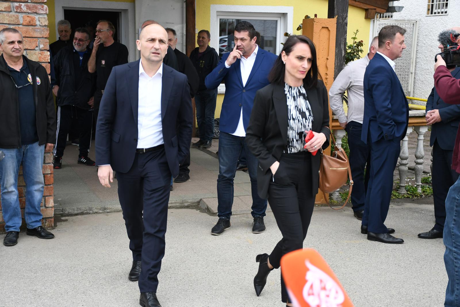Ivan Anušić i Iva Puljić Šego
