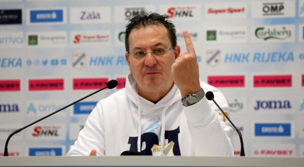 04.02.2025., Rijeka - Predsjednik HNK Rijeka Damir Miskovic odrzao je konferenciju za medije. Photo: Goran Kovacic/PIXSELL